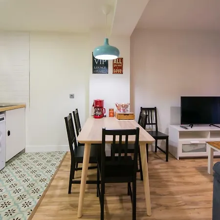 Apartament Midhouse