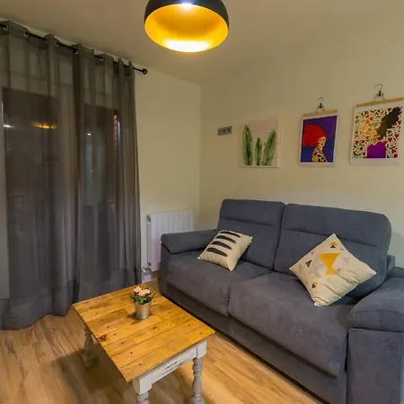 Midhouse Apartament León