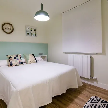 Midhouse Apartament