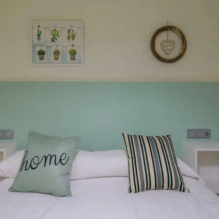 Apartament Midhouse *